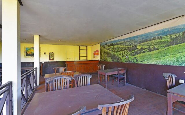 Oyo 3244 Grand Chandra Hotel