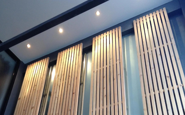5ive Beach House Hotel