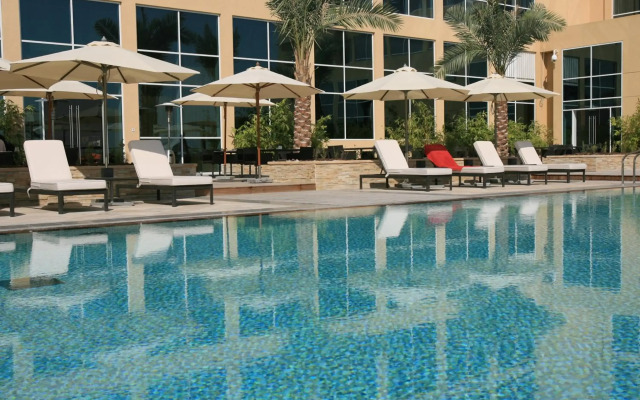 Centro Yas Island