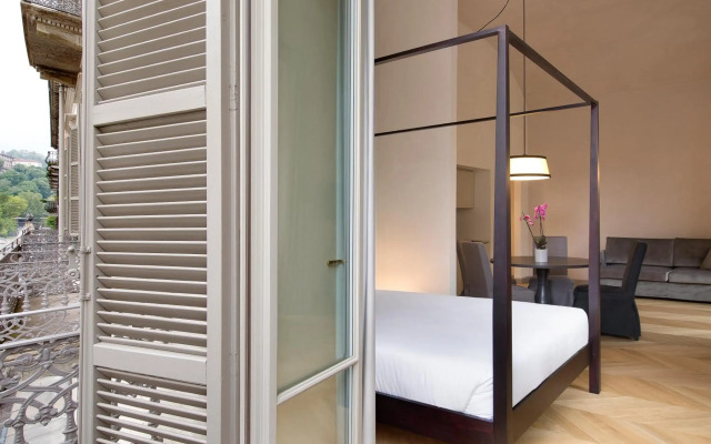 Opera 35 Boutique Hotel