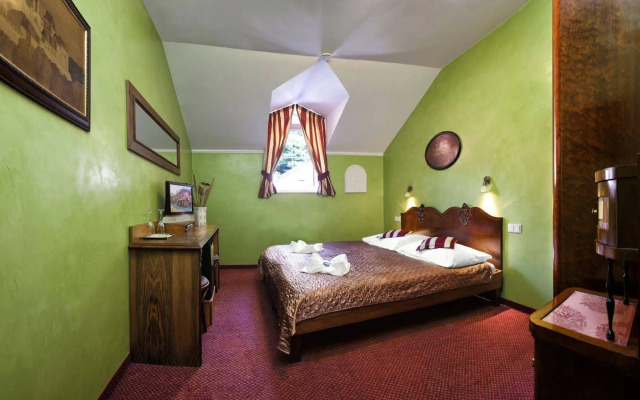 Hotel Karlštejn