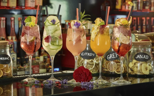 Hotel Green Paradise