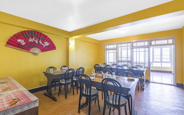 OYO 4305 Yang's Inn
