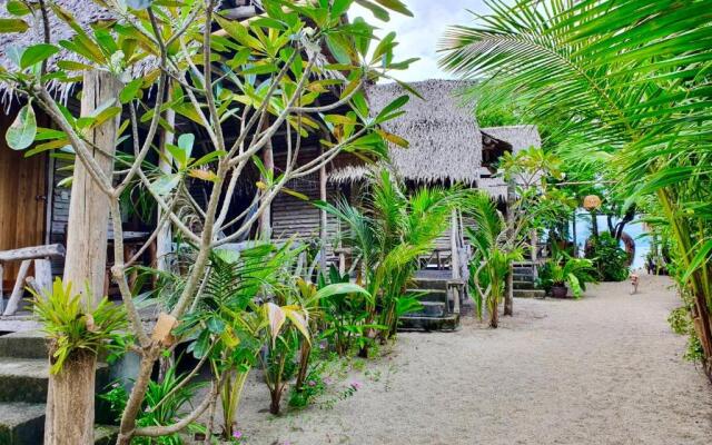 Absolute Beachfront Resort