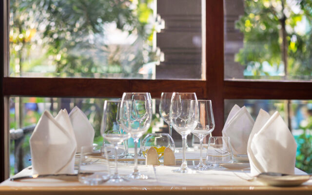 J7 Angkor Hotel