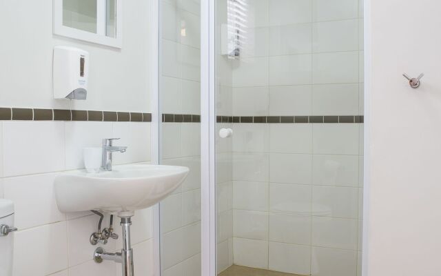 401 Rozendal Cottages