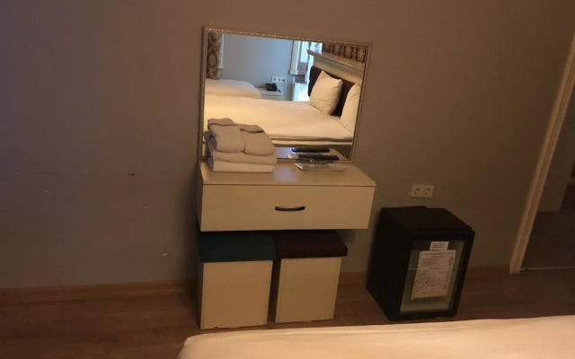 Taksim Palace İstanbul Hotel