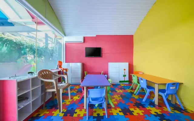 Seabird Beach Hotel