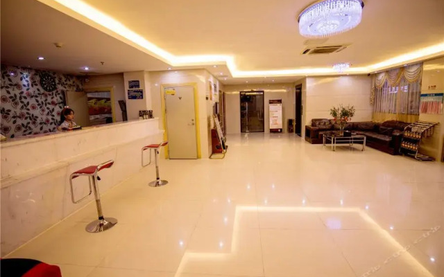 Youth Sunshine Hotel (Xiamen Fangte Menghuan Tong'an)