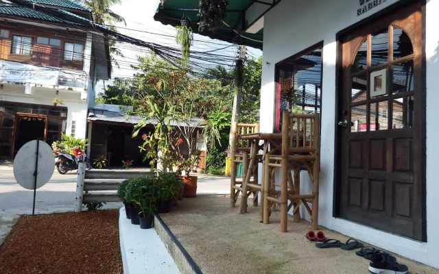 White Rabbit - Hostel