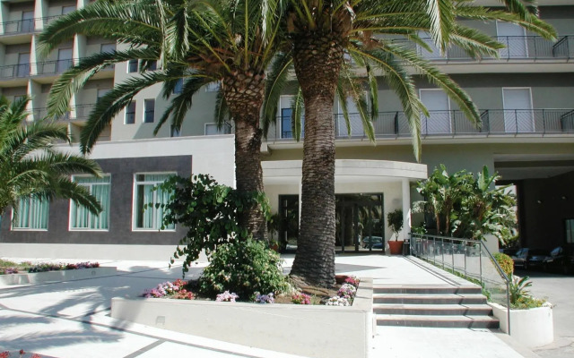 Park Hotel