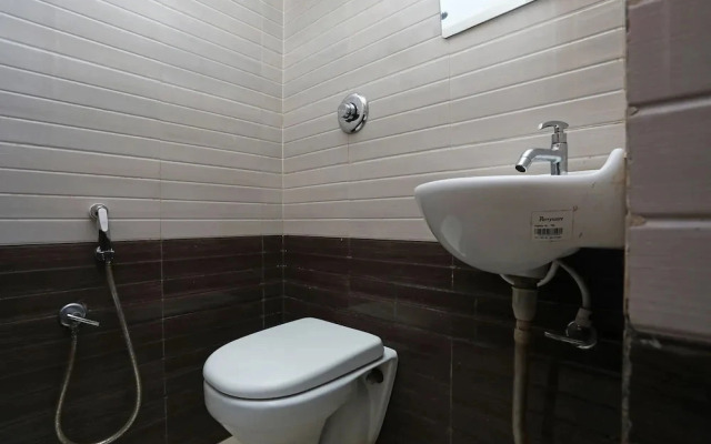 New Central By OYO Rooms