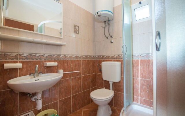 Apartments Tolj