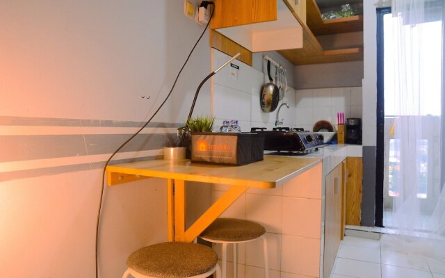 Strategic Studio Apartment at Casablanca East