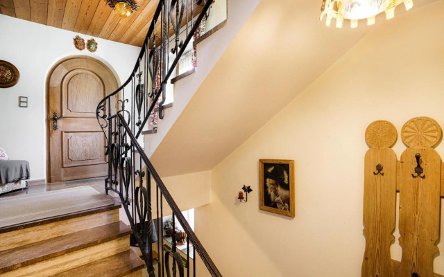 Kirchberg Chalet by Alpine Host Helpers