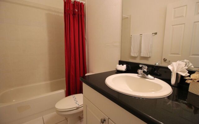 Executive Two Bedroom 203 Apts