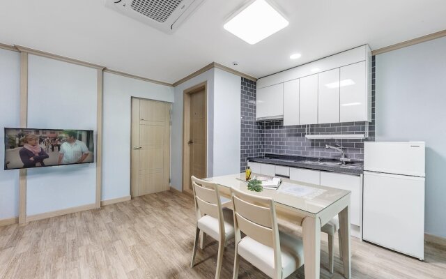 Goseong Gamnamu Pension