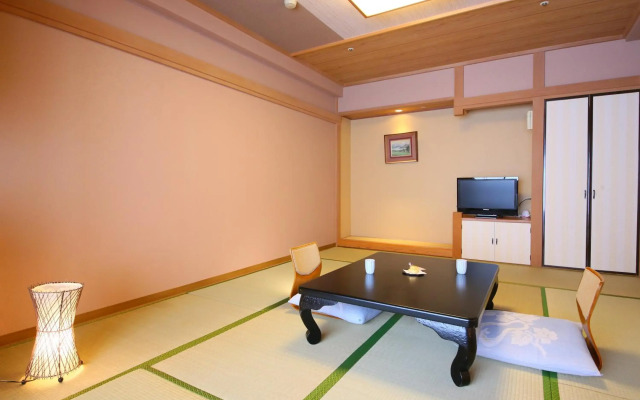 Ito Kowakien
