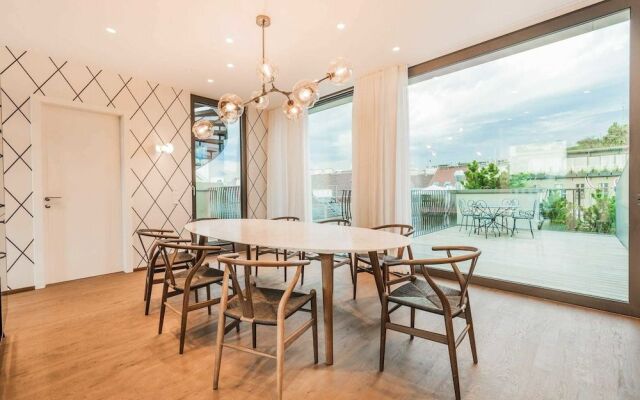 Penthouse near the town hall Vienna