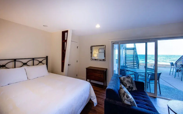 Qualicum Beach Ocean Suites