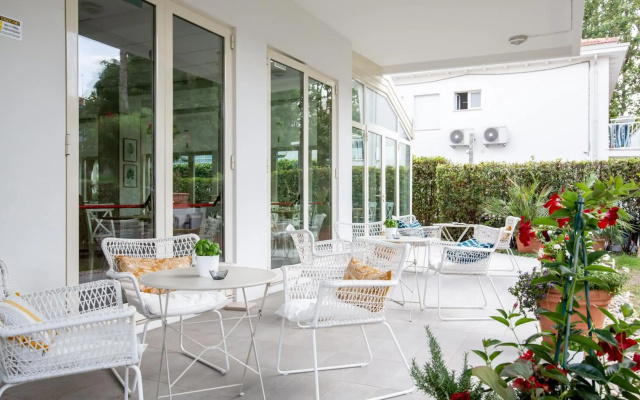 Villa Rosa BeYou Hotel