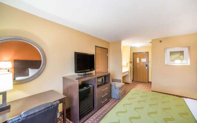 Quality Inn O'Fallon IL - St. Louis
