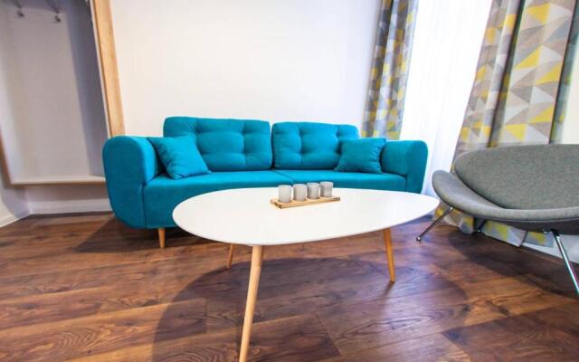 Central Luxury 3