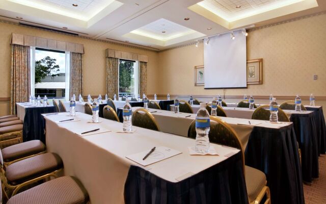 Hilton Boca Raton Suites