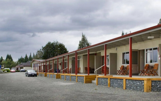 Te Anau Manapouri Lake Hotel