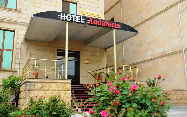 Xudaferin Hotel