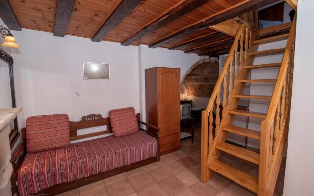Goulas Traditional Guesthouse