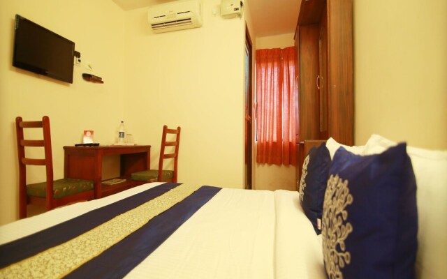 OYO 4824 Hotel Star