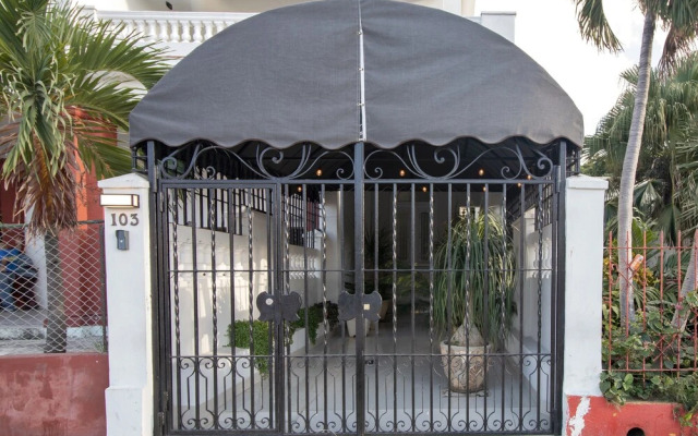 Malecon Casa de Lujo con WiFi GRATIS