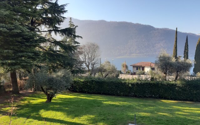 Villa leiani b&b