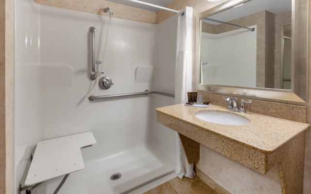 Lexington Expo Hotel by IHG