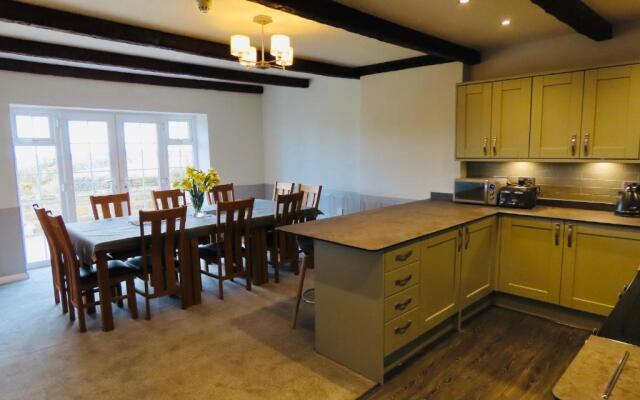 Smugglers Rock Cottages