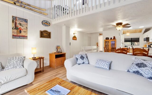 Chairlift Lodge#2354