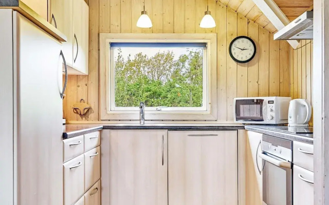 6 Person Holiday Home in Hemmet