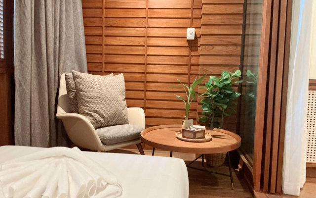 Hotel Loy Chiang Mai - Adult Only