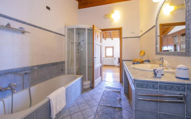 Il Lago Blu Loft With Pool