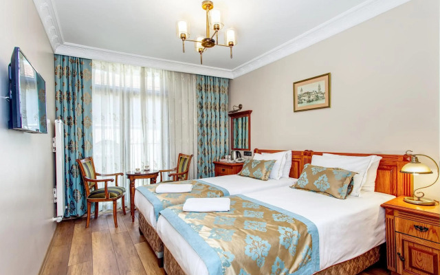 Saba Hotel