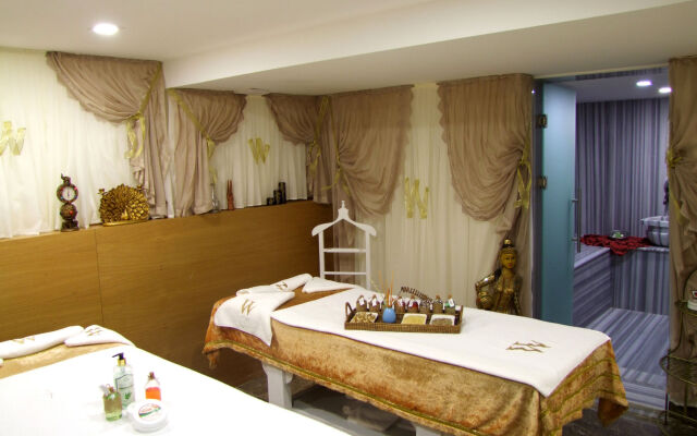 Wise Hotel & SPA - Adult Only