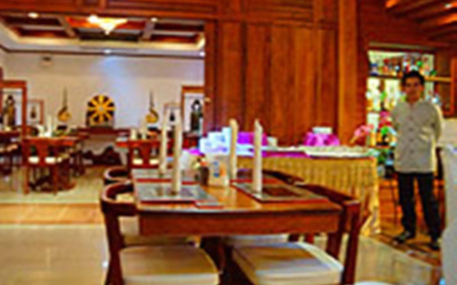 Chanthapanya Hotel