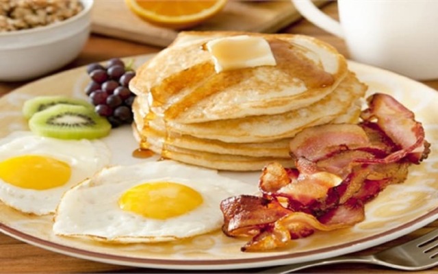 HOTEL TEN SQUARE - 5 Minutes from The Taj Mahal