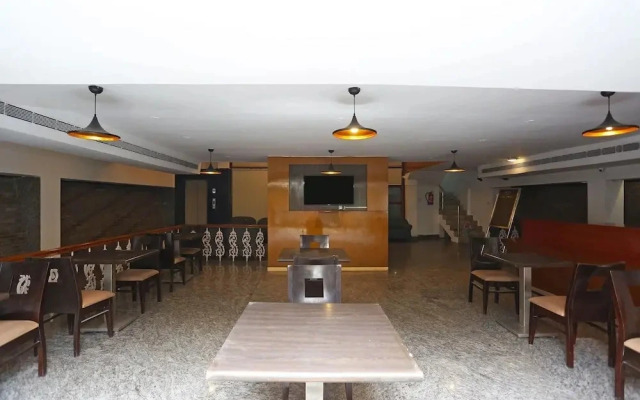 Hotel Triple C by OYO Rooms