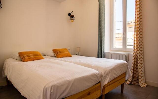 Loft 90 m2 cosy au calme avec terrasse et parking