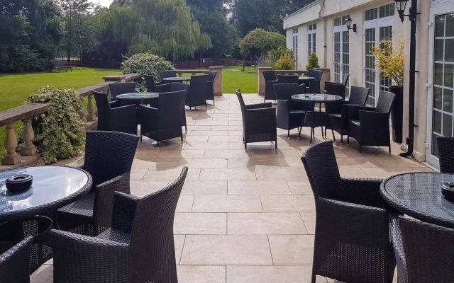 Oriel Hotel