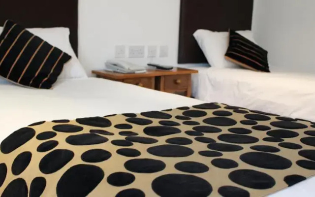 Dashwood Restaurant Rooms and Bar