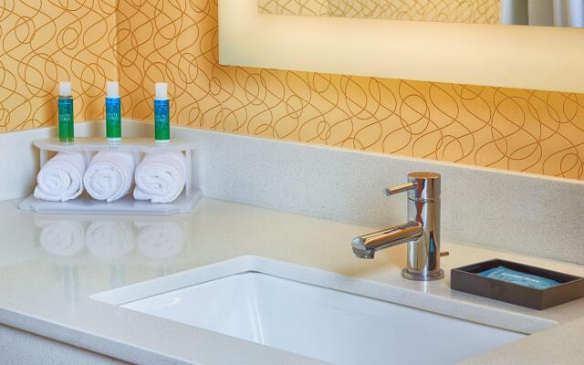 Holiday Inn Express Bordentown - Trenton South by IHG