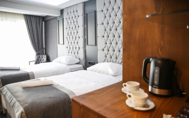 New Gate Hotel